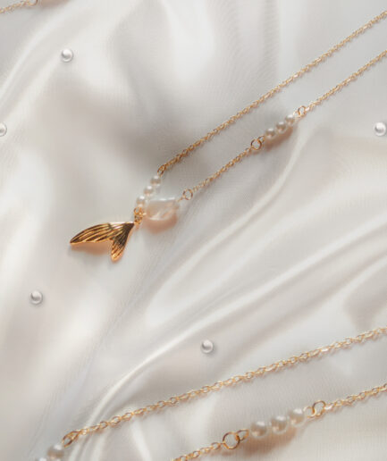 Pearly Shark Fin