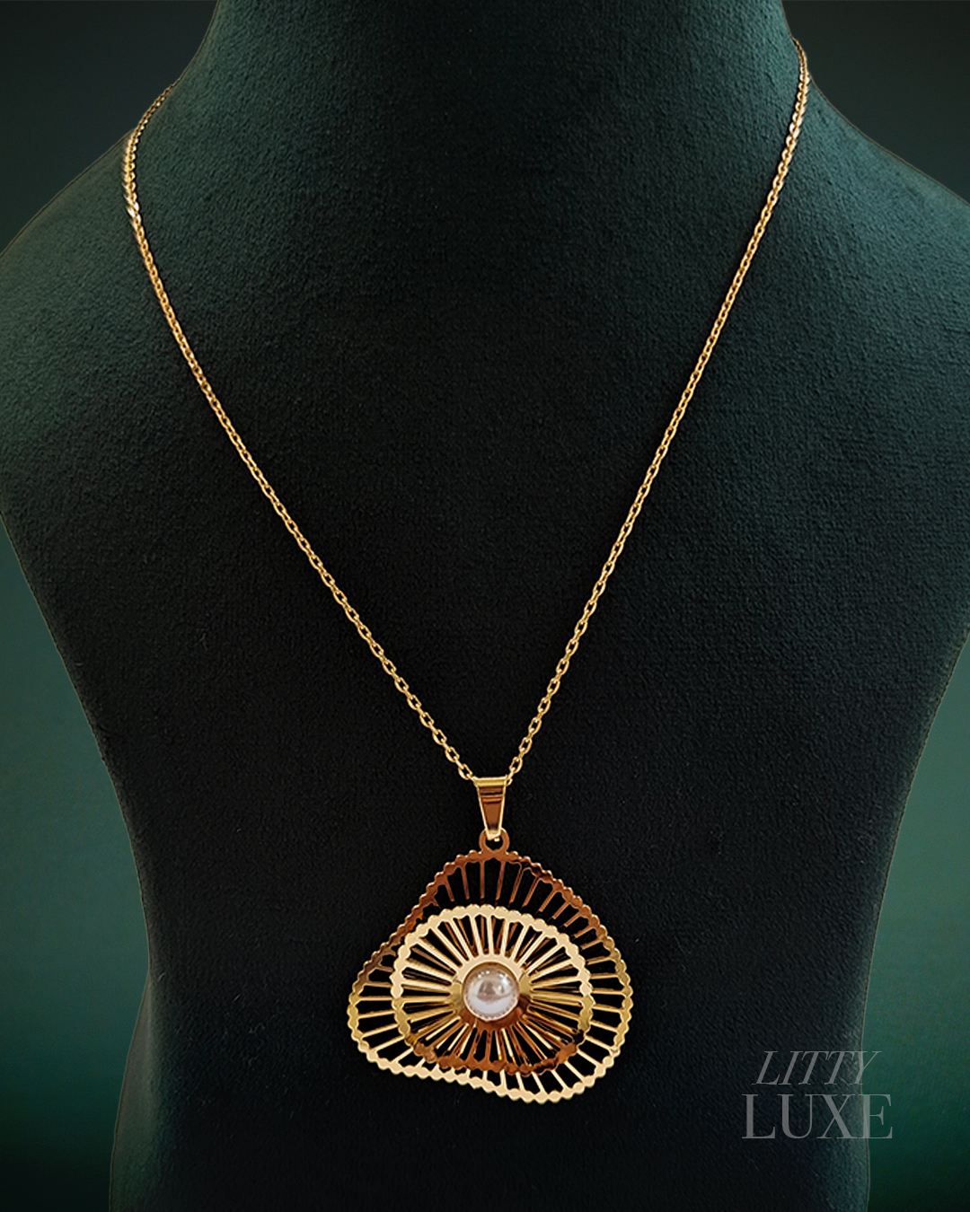 Dec-5_Necklace1