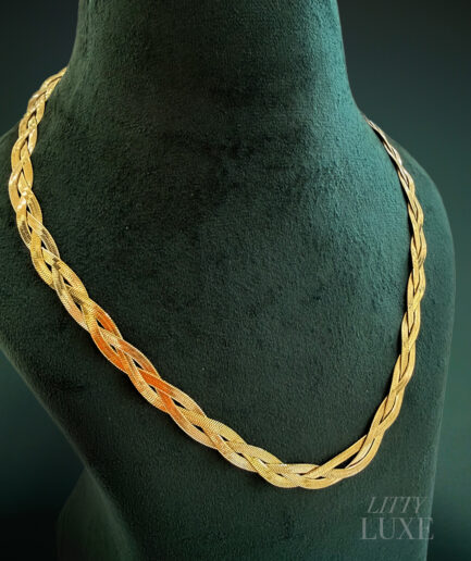 Serpentine Weave